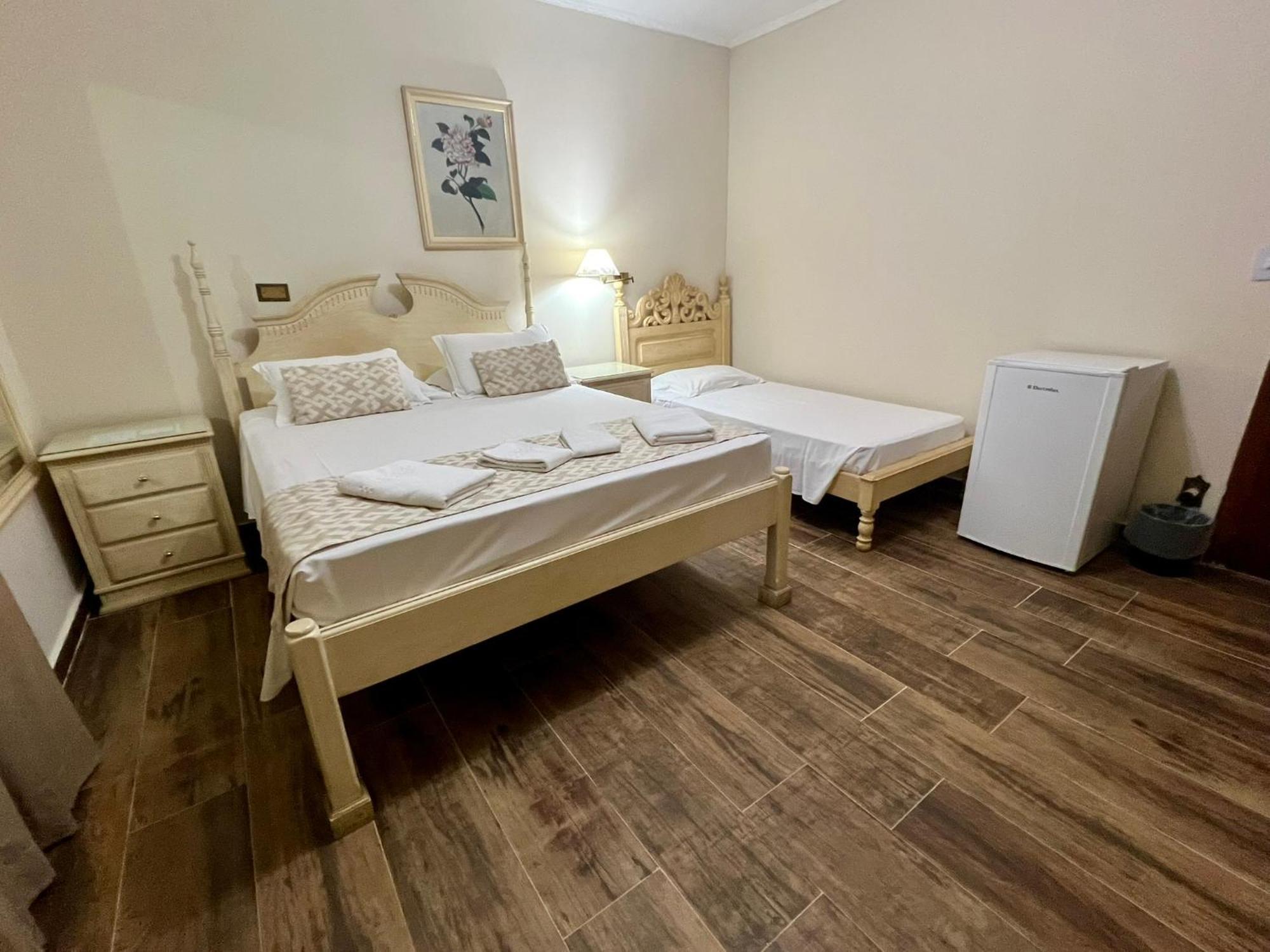 Biazi Paradise Hotel 3*